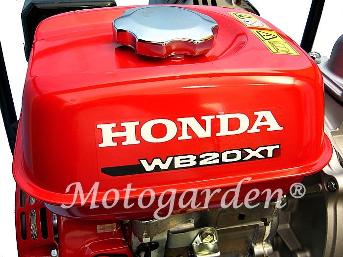 Motore GX120, nuovo modello con serbatoio rosso.